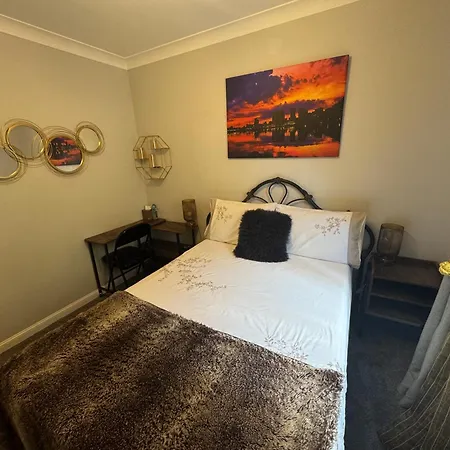 Waterfront Double Room With Fireplace In The Heart Of Royal Docks